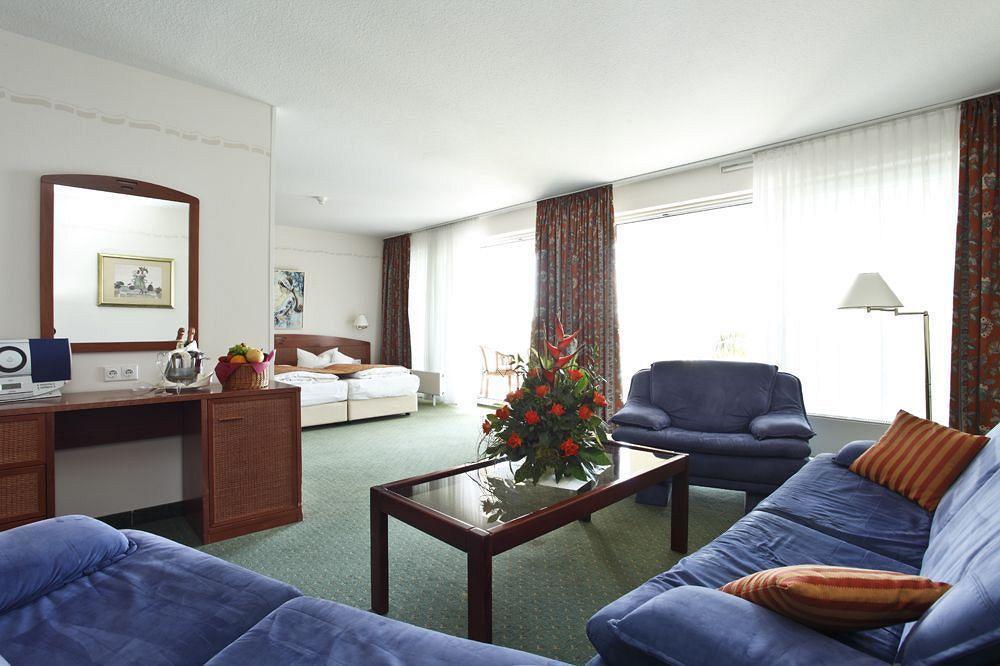 Seehotel Schloss Клінк Екстер'єр фото