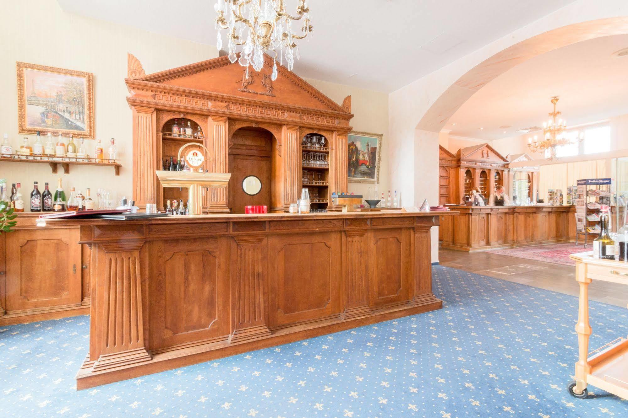 Seehotel Schloss Клінк Екстер'єр фото