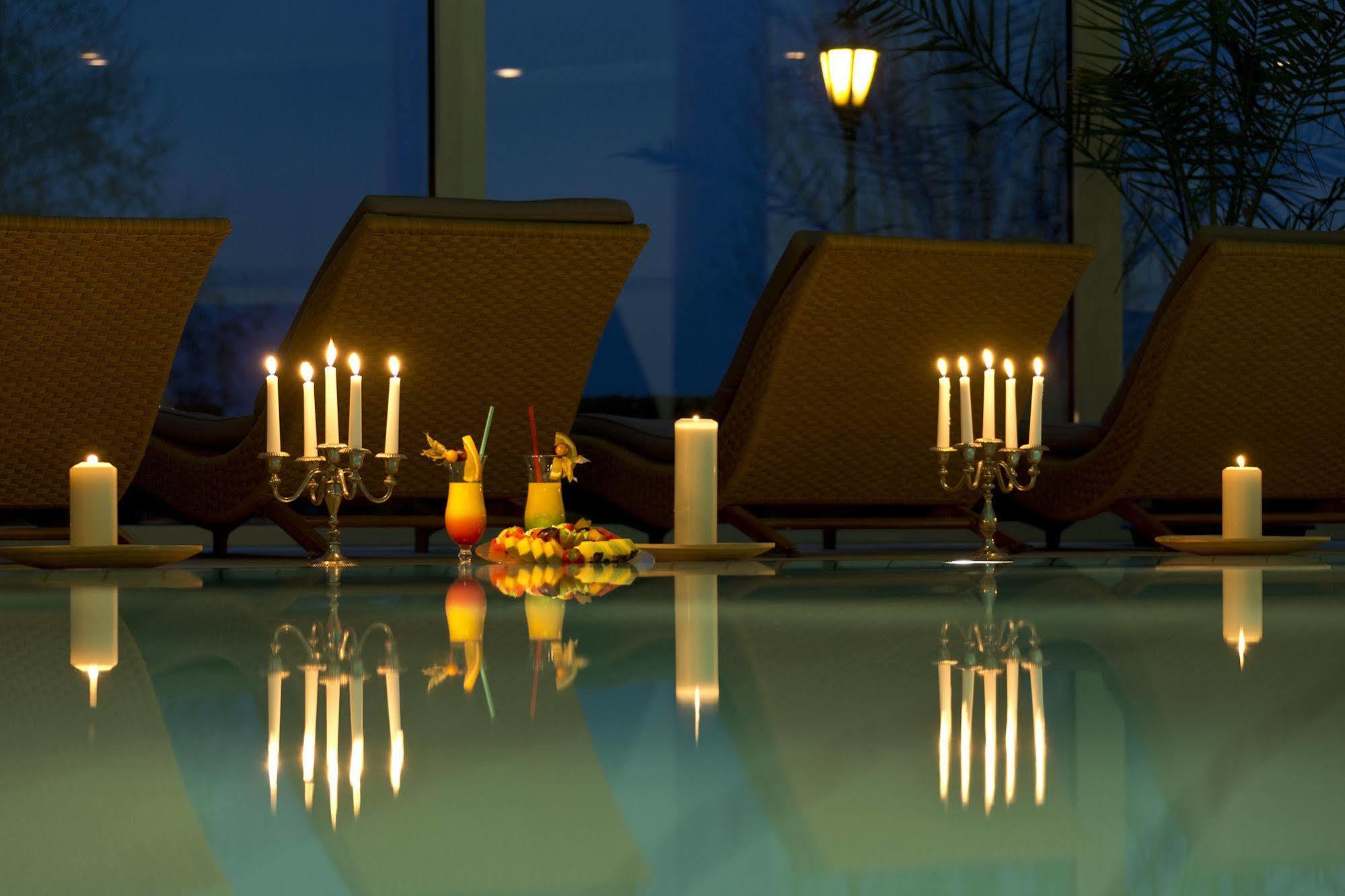 Seehotel Schloss Клінк Екстер'єр фото